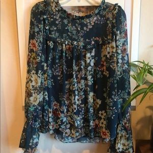 Romantic poet’s blouse